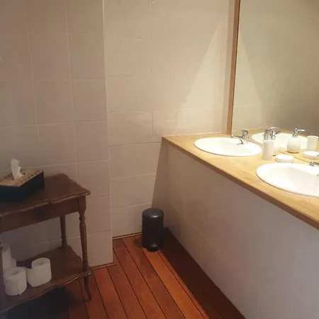 Chateau De ホテル *