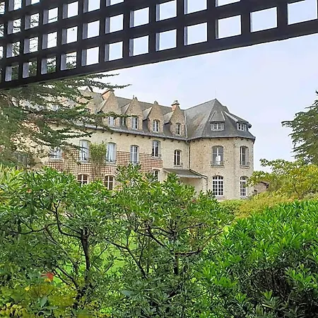 מלון Chateau De *